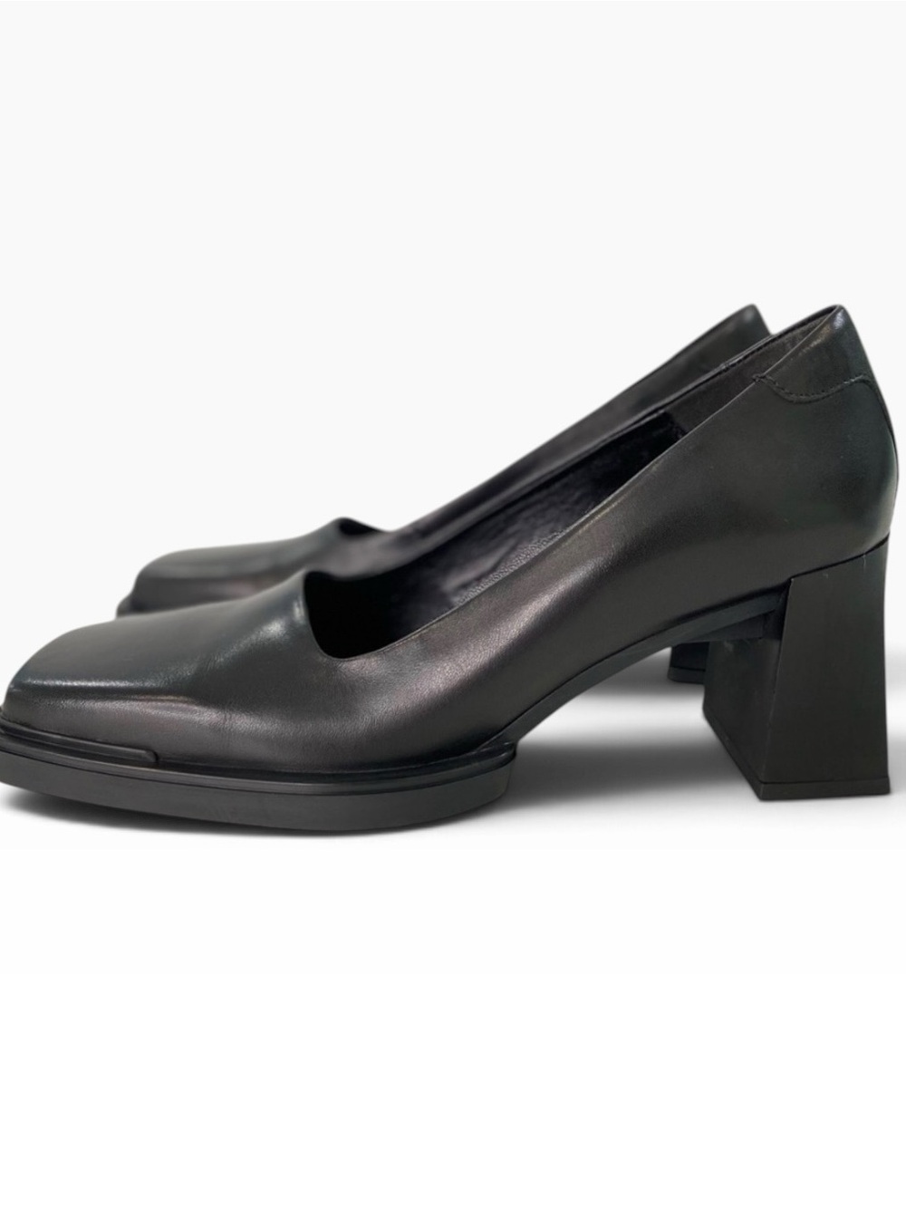 Vagabond Shoemakers Black Leather Square Toe Block Heel Pumps EU38 Made Portugal